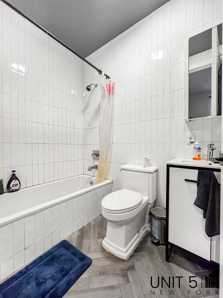 483 Evergreen Avenue - Photo 8