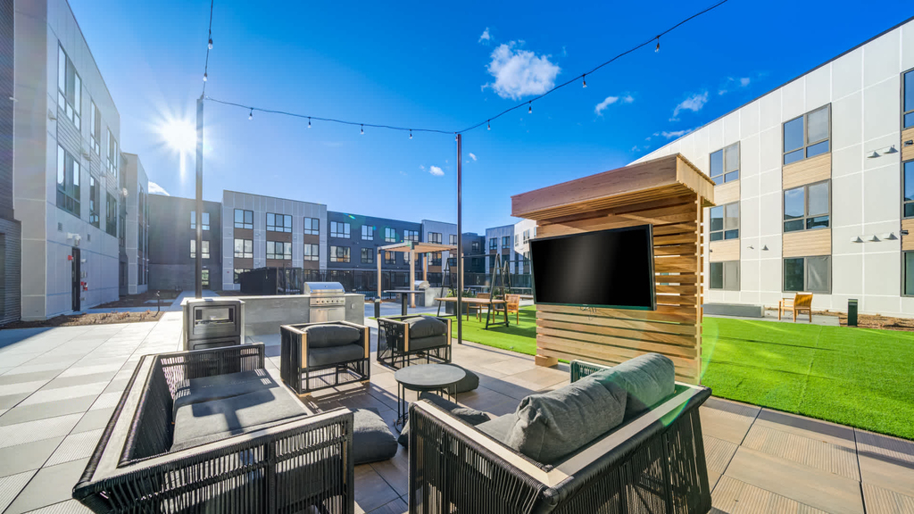 655 Washington Street - Photo 41