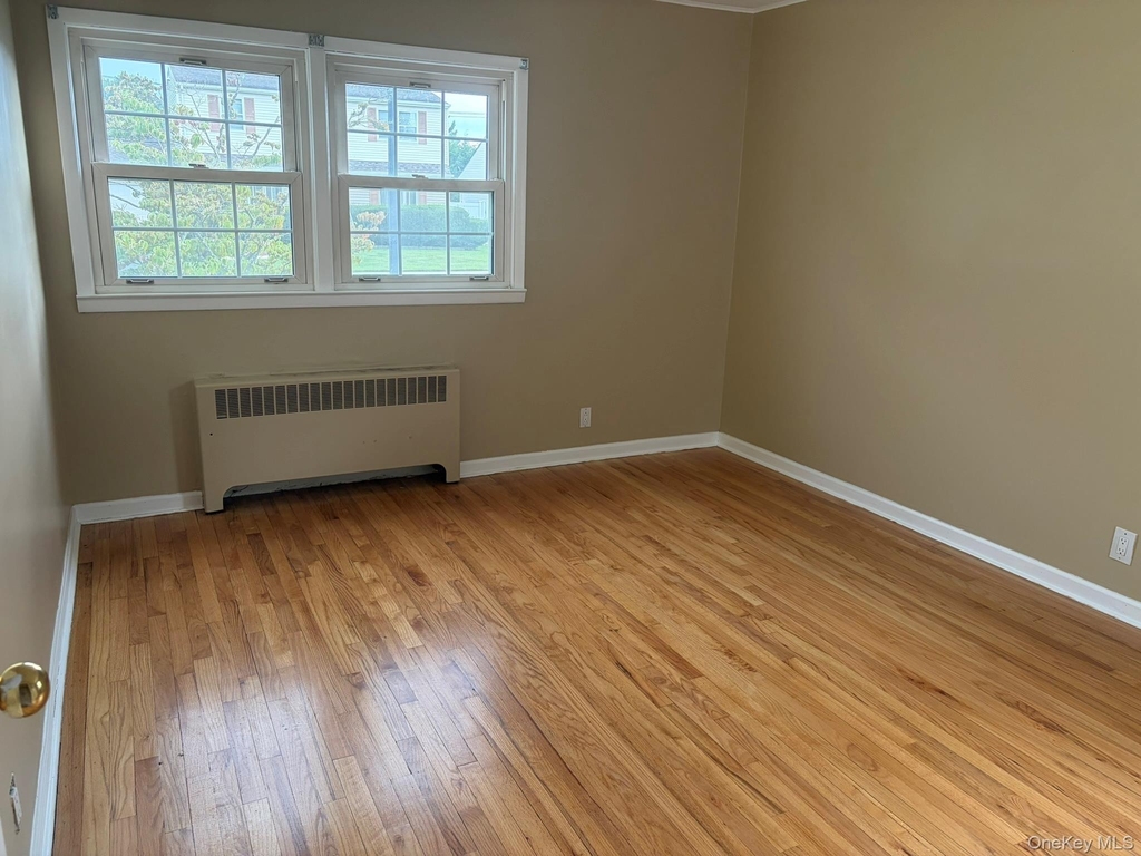 243 Lee Avenue - Photo 3