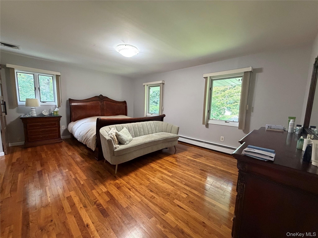 8 Tree Hollow Lane - Photo 8