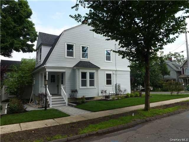 60 Elysian Avenue - Photo 0