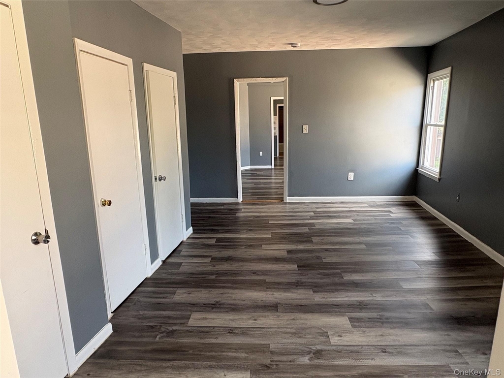 358 North Street - Photo 4