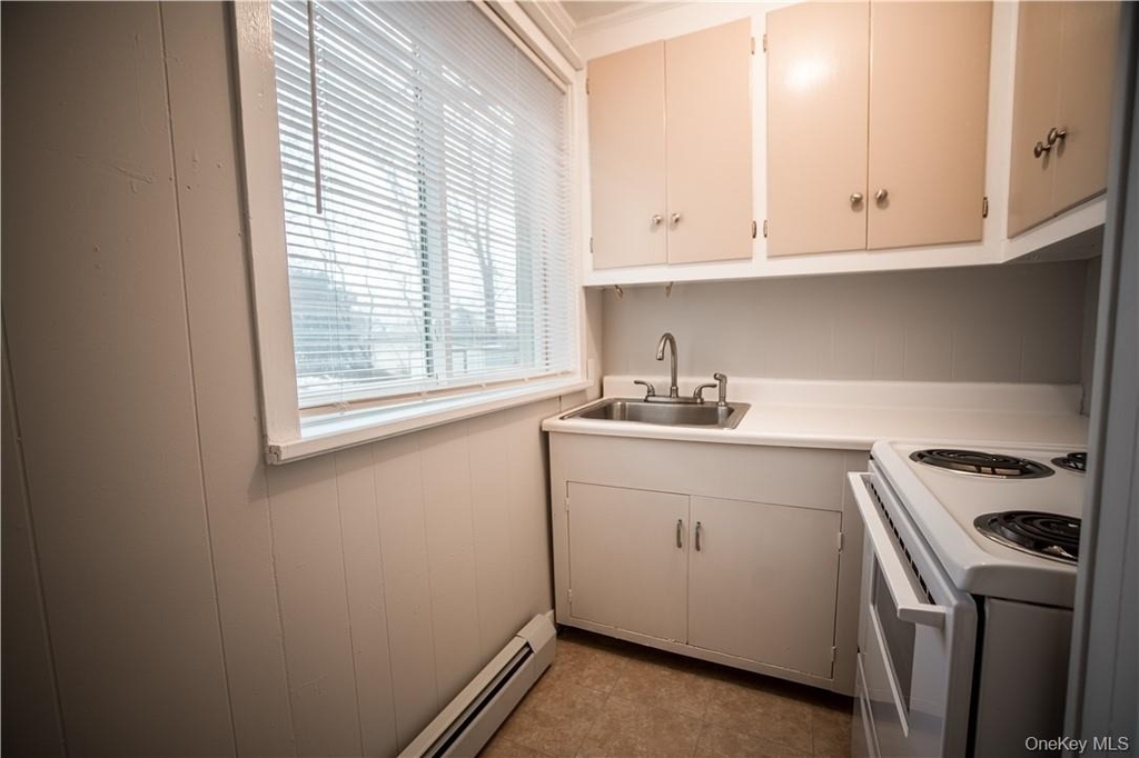 3435 Lexington Avenue - Photo 4