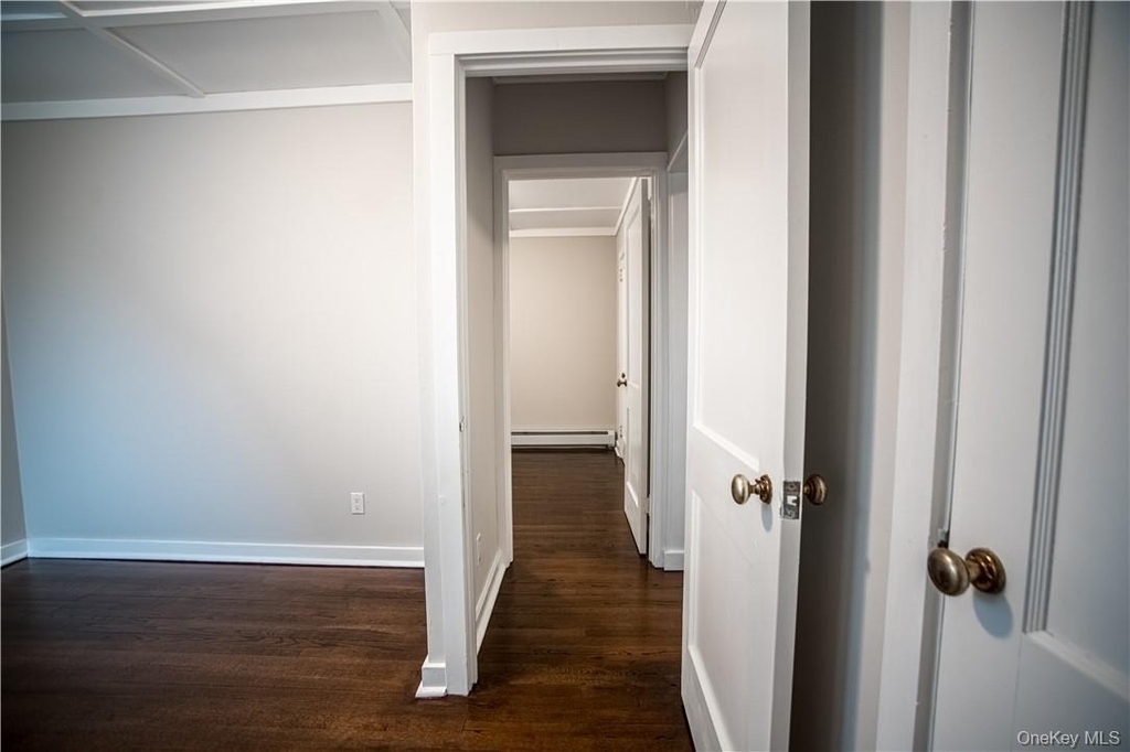 3435 Lexington Avenue - Photo 2