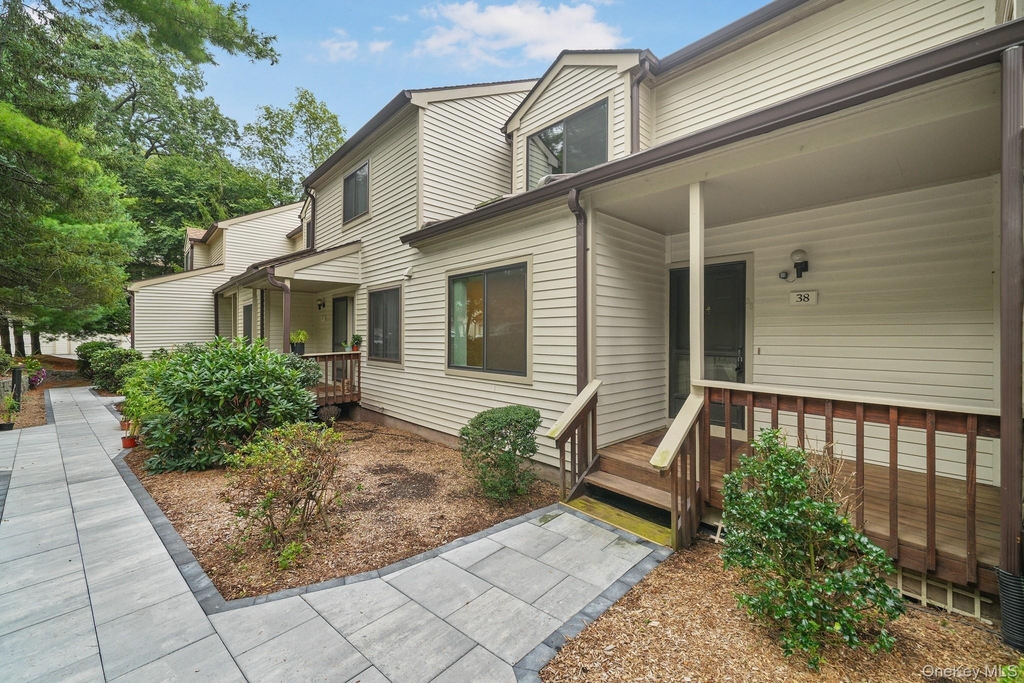 38 Fawn Ridge - Photo 0