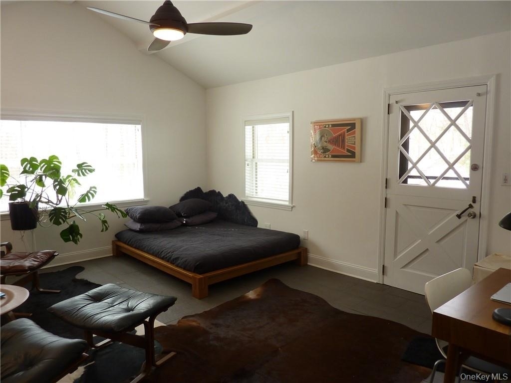 39a Laurelton Road - Photo 2