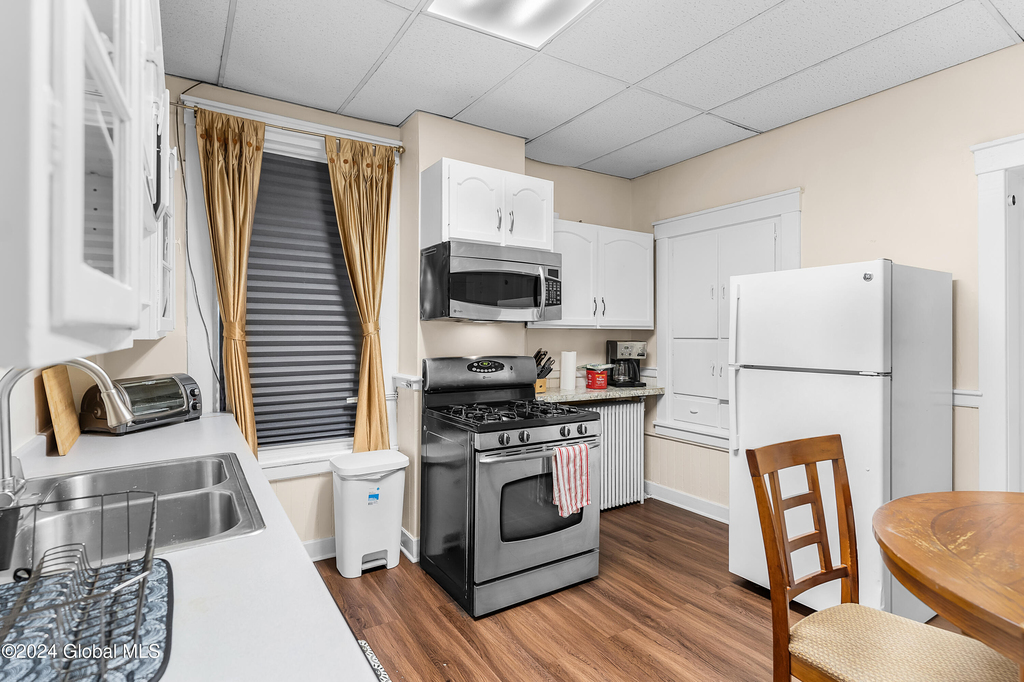2209 15th Street - Photo 5
