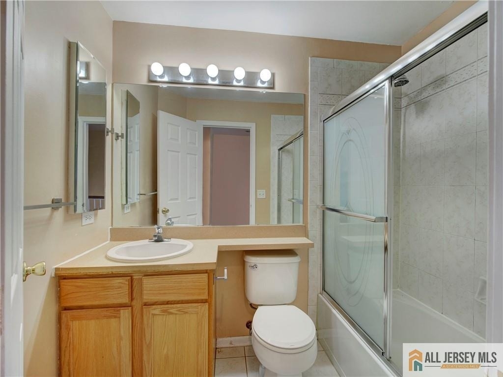 83 Nathan Boulevard - Photo 13