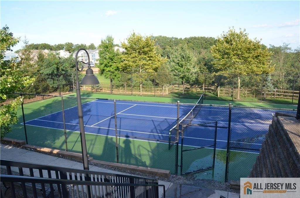 83 Nathan Boulevard - Photo 21