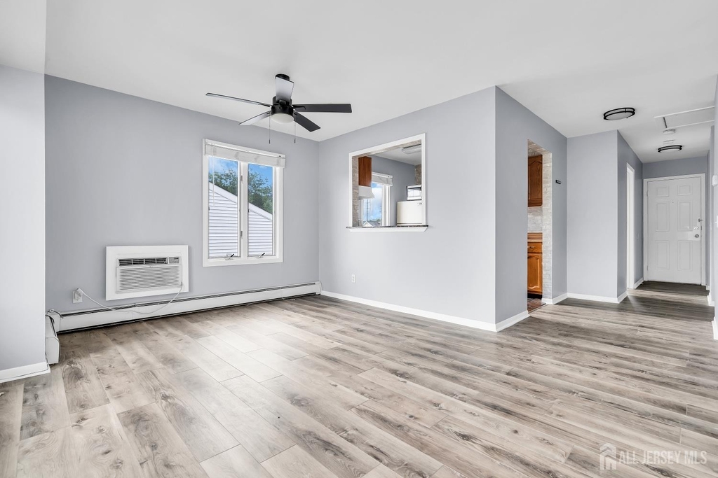 1595 E 2nd Street - Photo 0