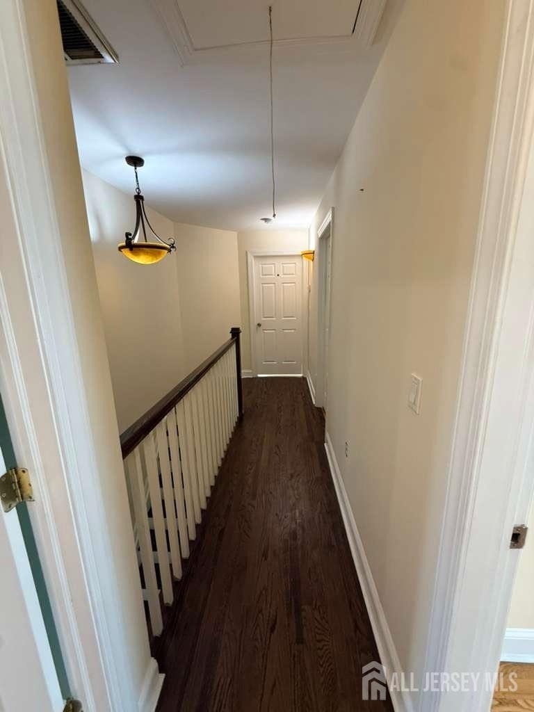 131 Amherst Avenue - Photo 9