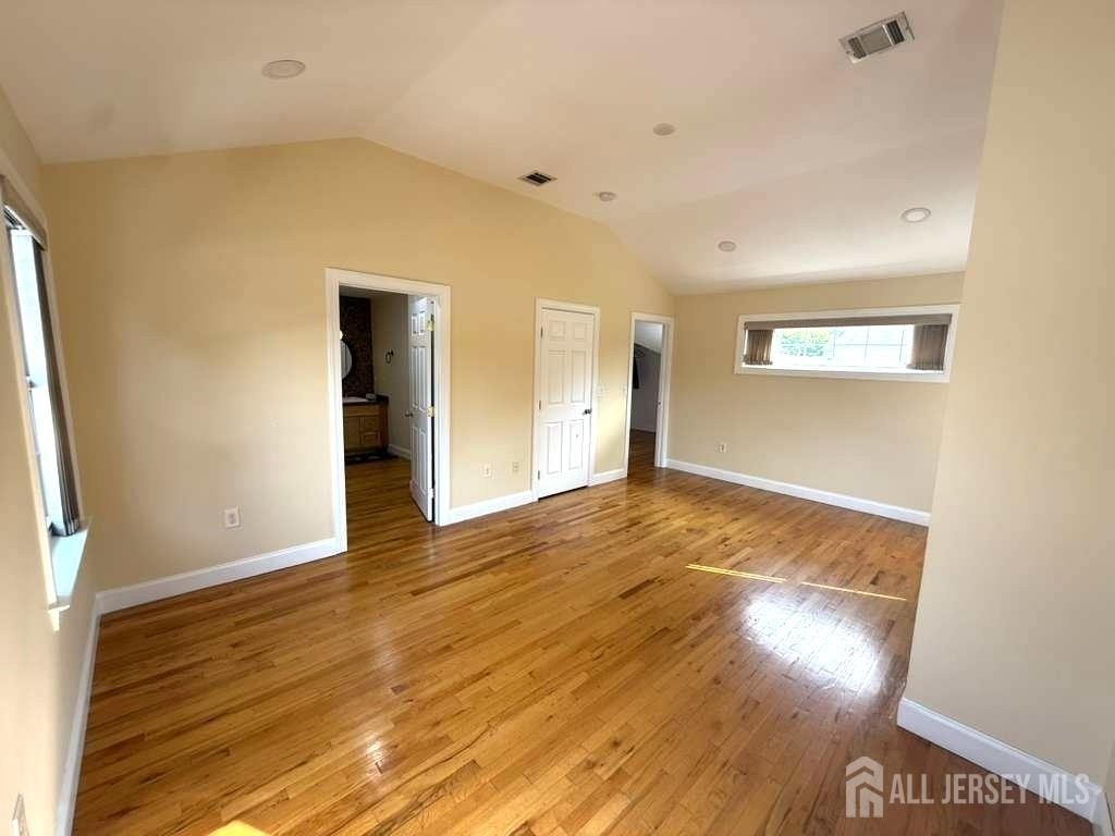 131 Amherst Avenue - Photo 14