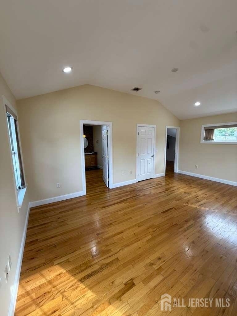 131 Amherst Avenue - Photo 17
