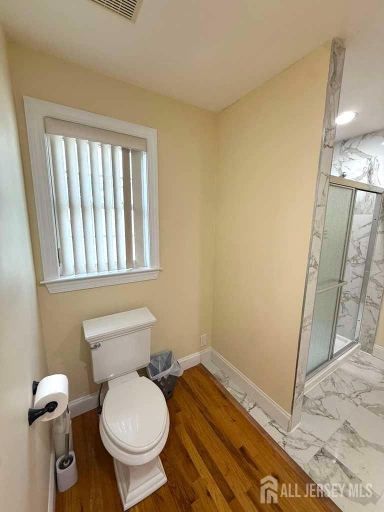 131 Amherst Avenue - Photo 12