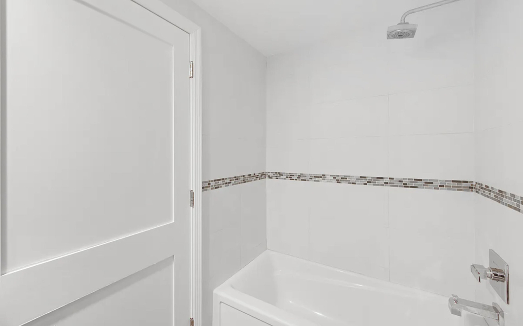 2833 Ocean Parkway - Photo 12