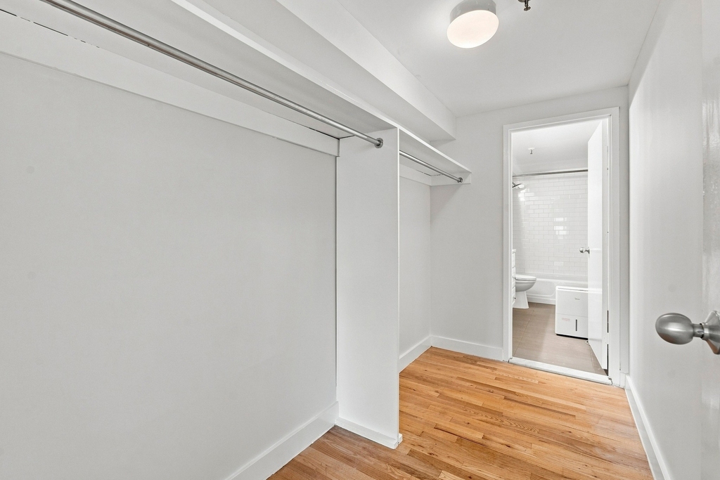 170 John Street - Photo 6