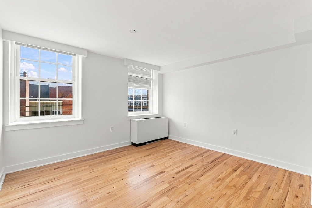 170 John Street - Photo 5