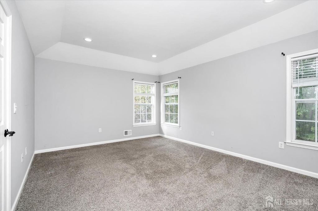 80 Tennyson Road - Photo 23