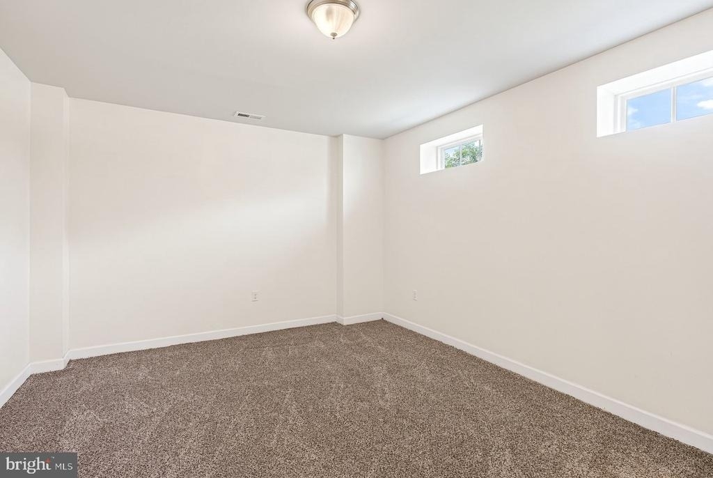 521 Hotchkiss Drive - Photo 26