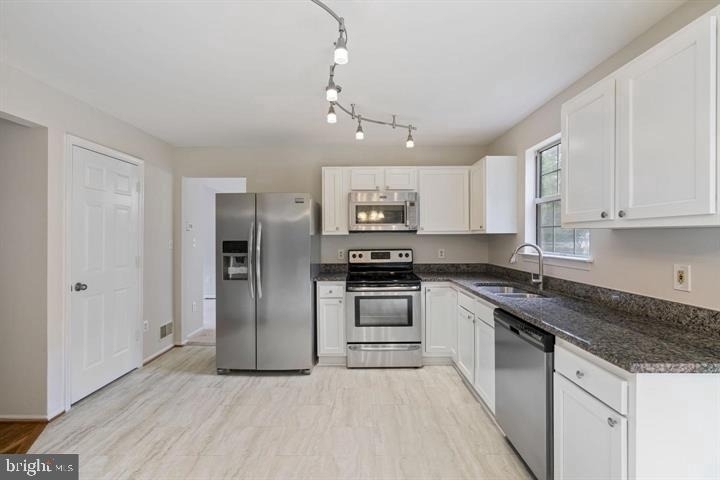 3429 Lacrosse Court - Photo 9