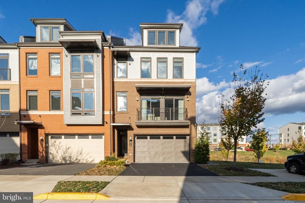 1312 White Feldspar Terrace Se - Photo 0