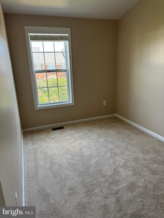 23093 Sunbury Street - Photo 20