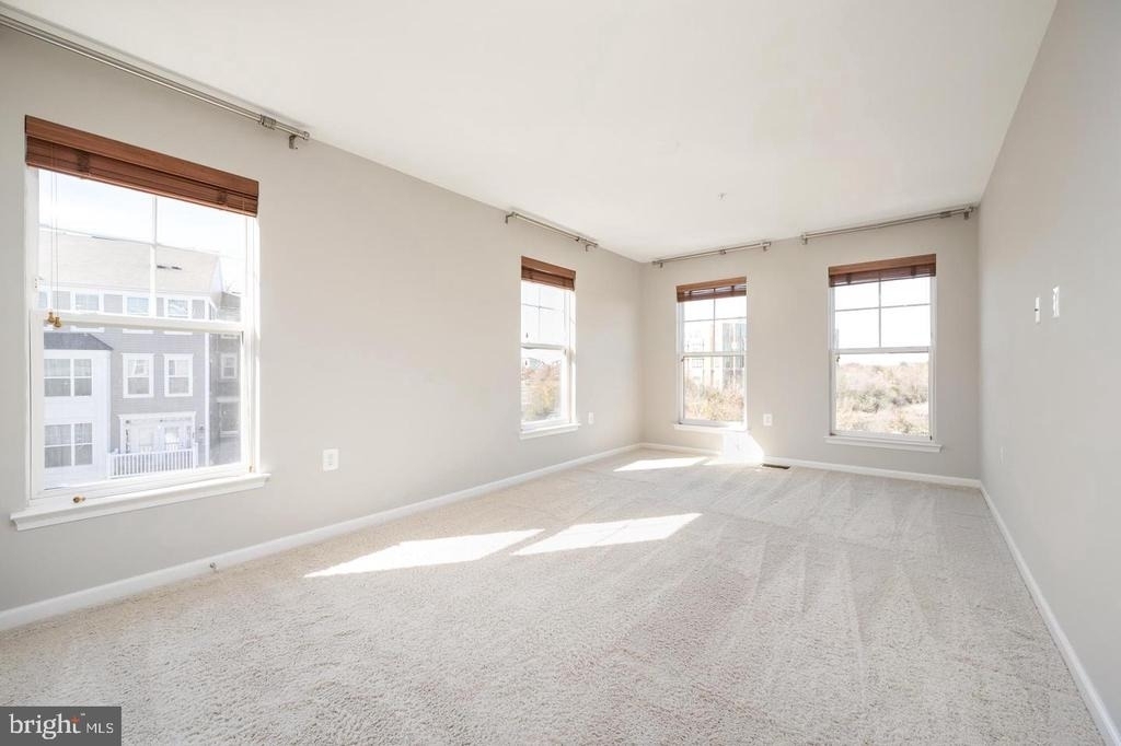 42183 Shorecrest Terrace - Photo 21