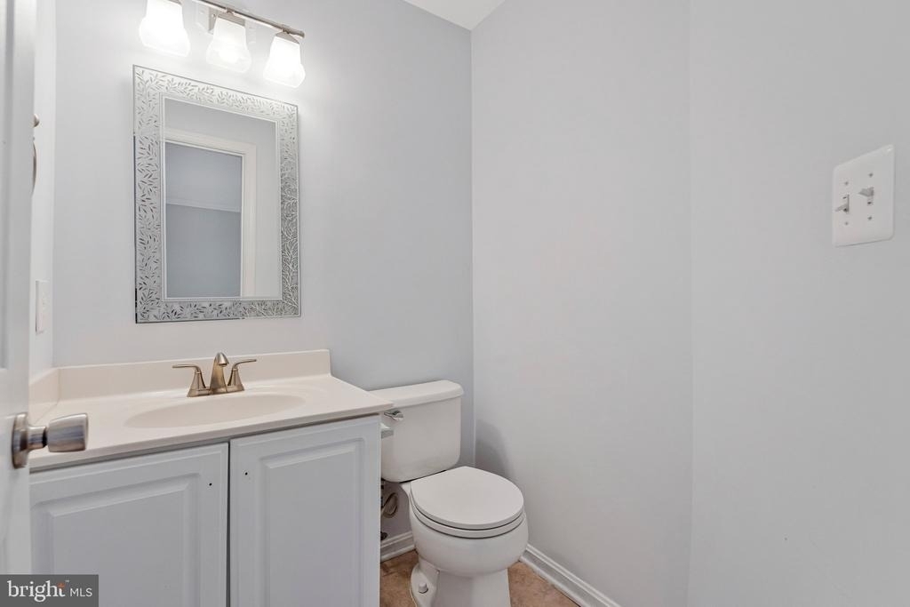 45514 Baggett Terrace - Photo 33