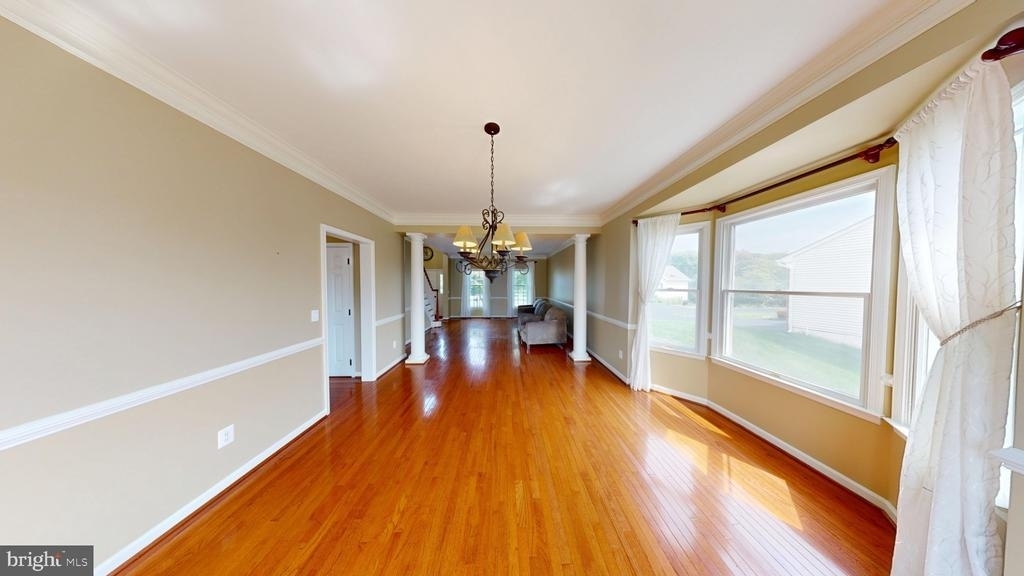 43799 Abbott Place - Photo 4