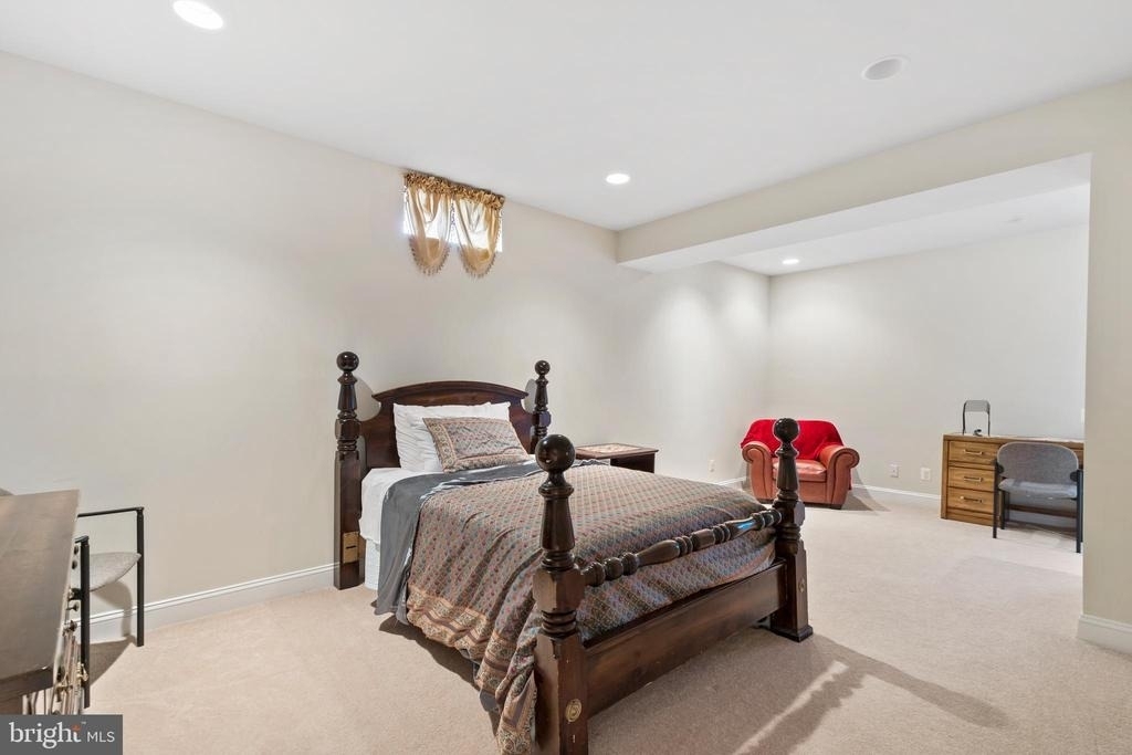 43610 Aldie Mill Court - Photo 10