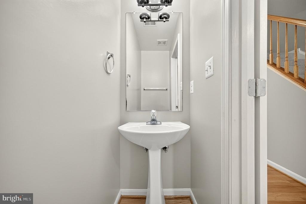 8381 Millwood Drive - Photo 4