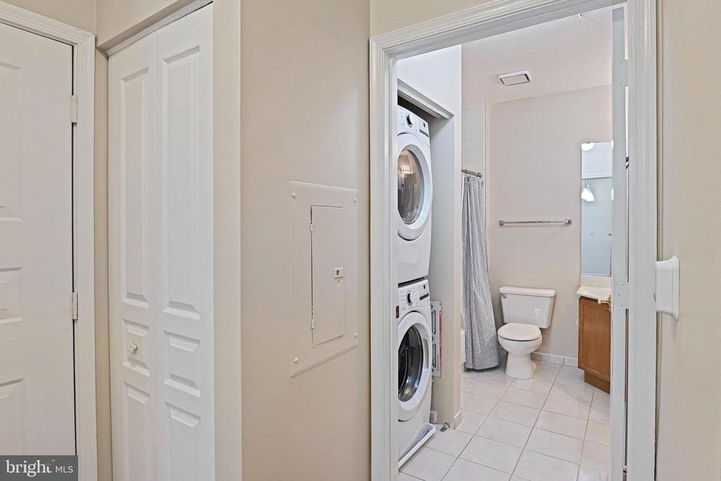 2204 Westcourt Lane - Photo 11