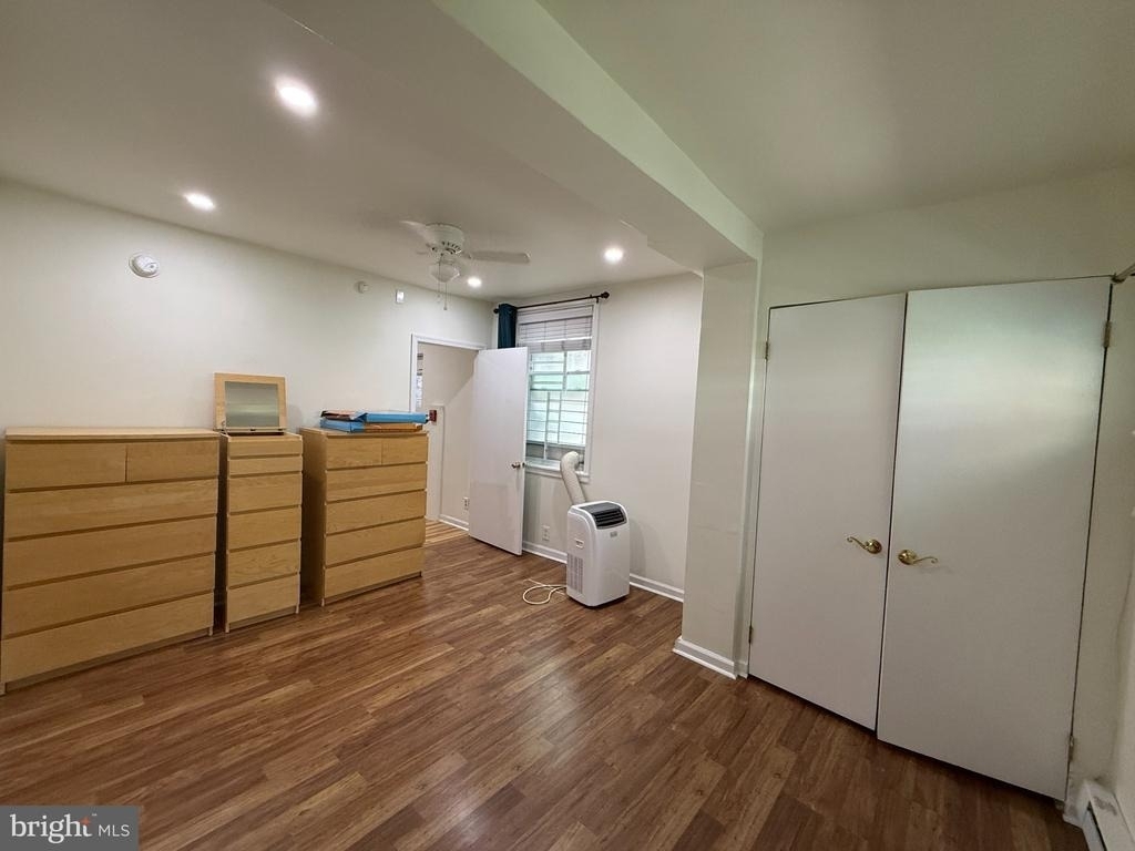 121 21 Street N - Photo 4
