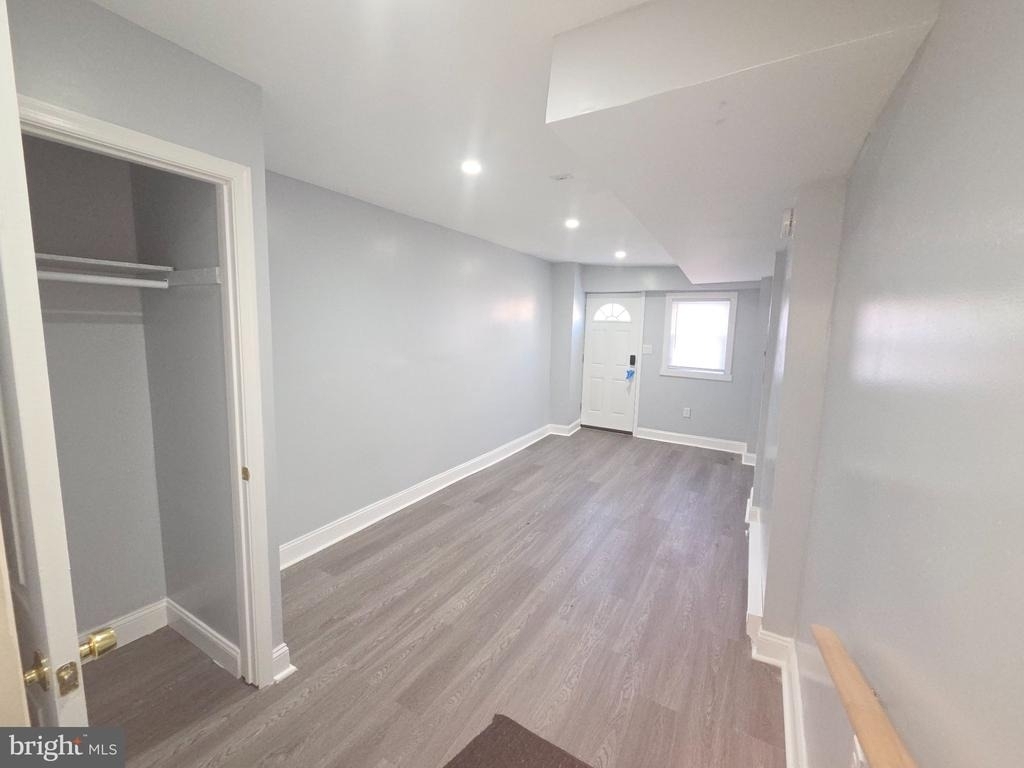 5857 Warrington Avenue - Photo 4