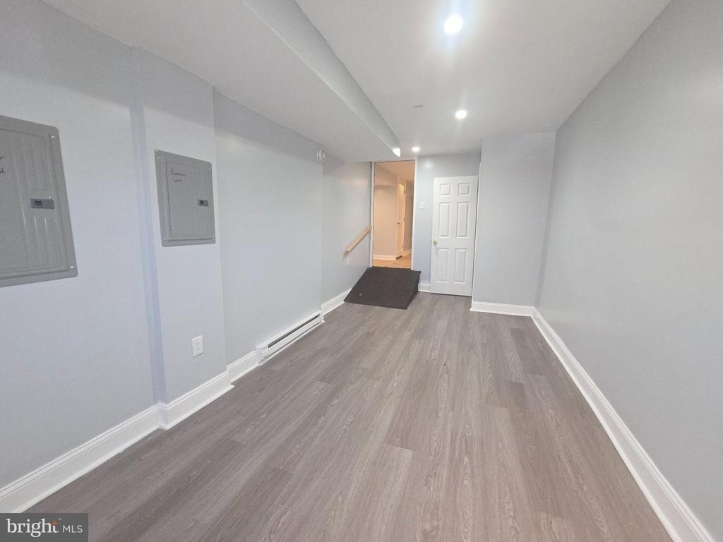 5857 Warrington Avenue - Photo 3