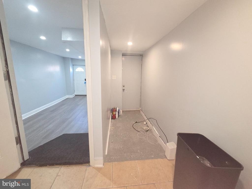 5857 Warrington Avenue - Photo 14
