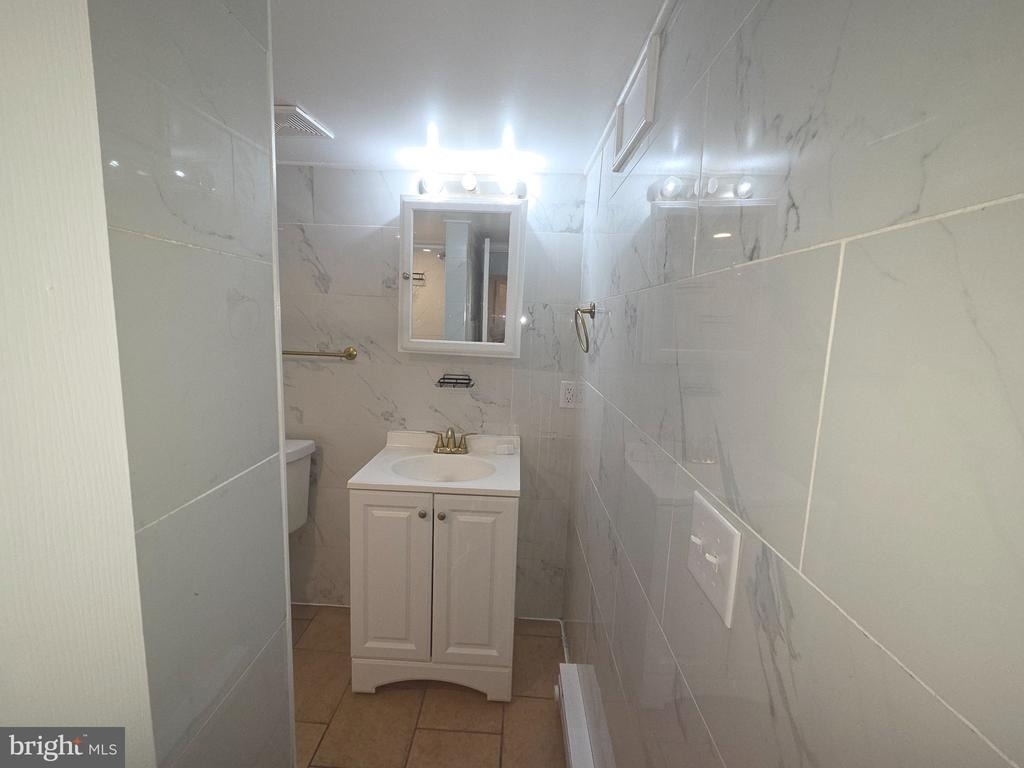 5857 Warrington Avenue - Photo 12