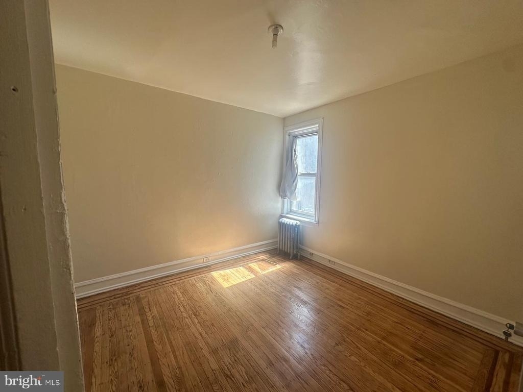 5628 Warrington Avenue - Photo 8