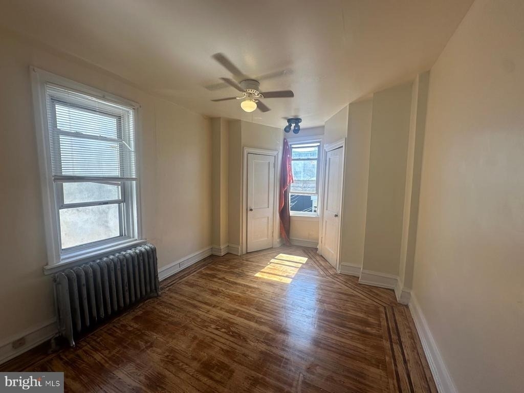 5628 Warrington Avenue - Photo 11
