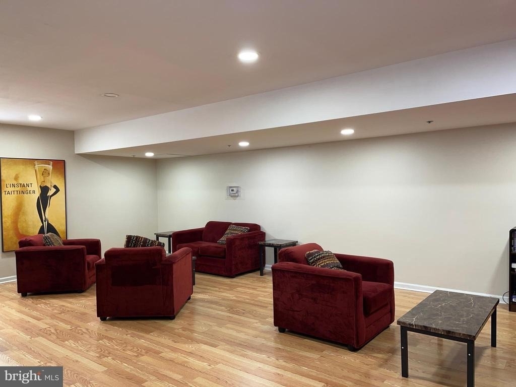 1324 Locust Street - Photo 34