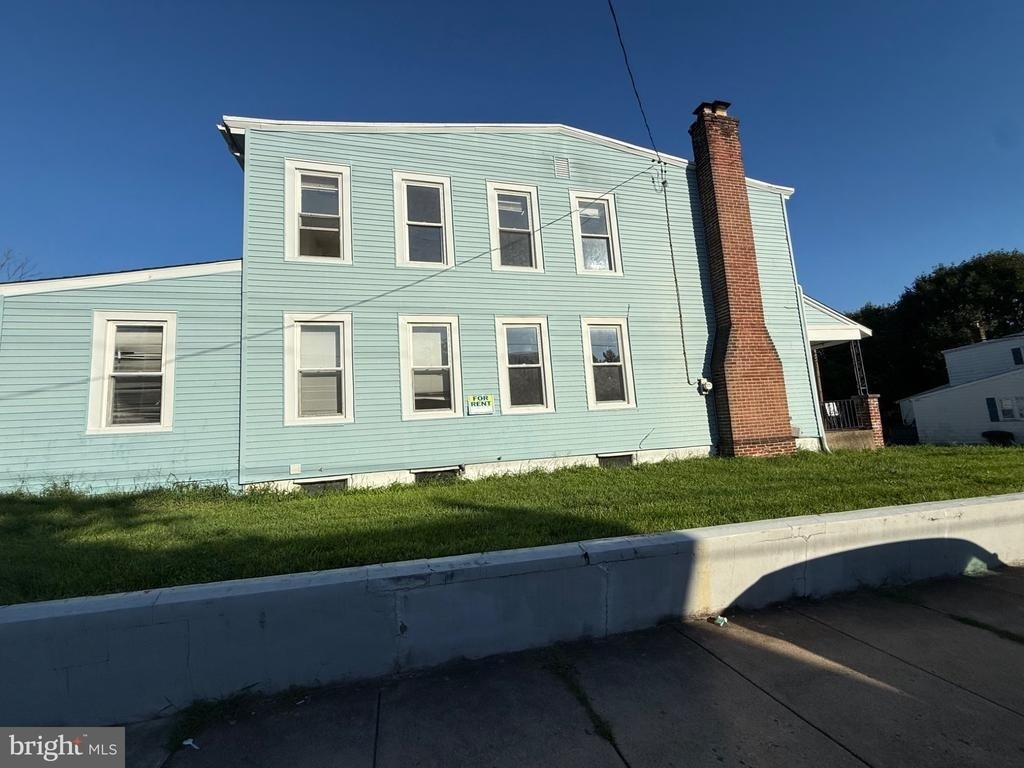 220 10th Street - Photo 20