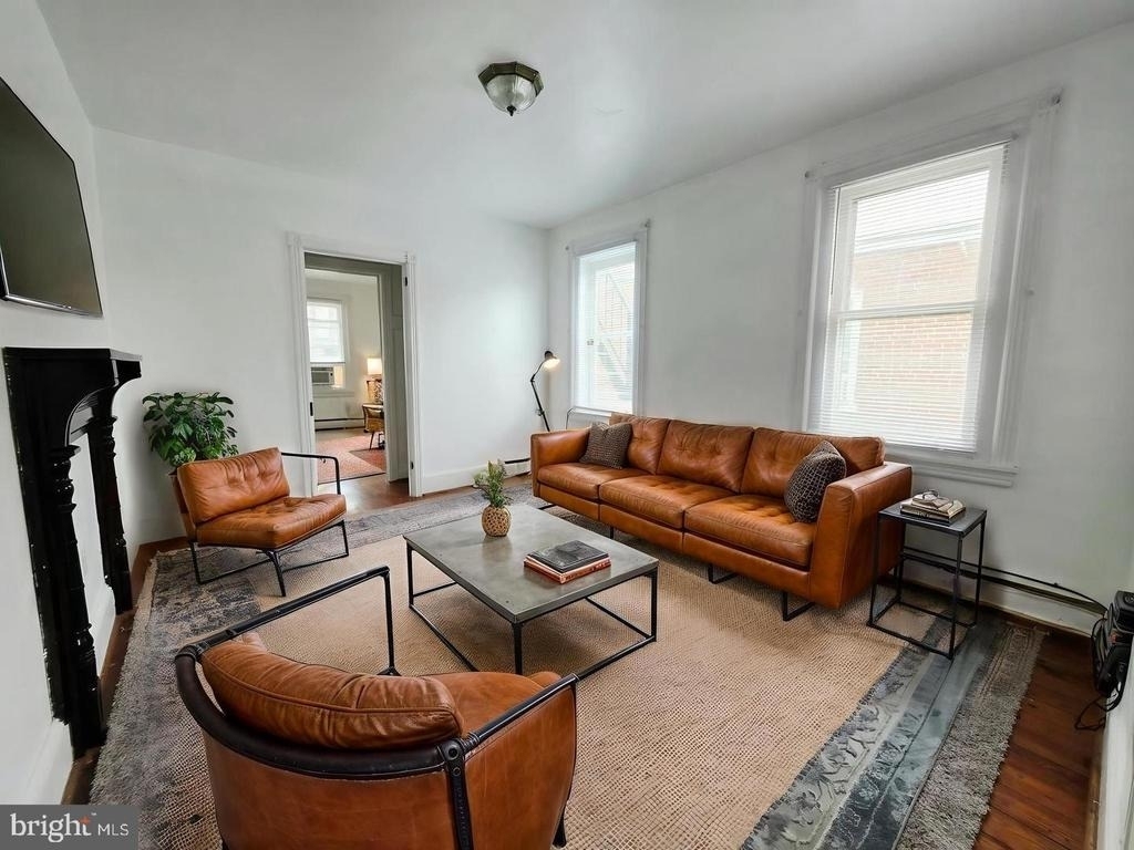 516 Franklin Avenue - Photo 0