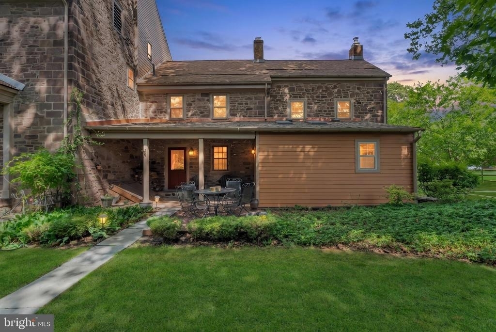 4 Leedom Place - Photo 1