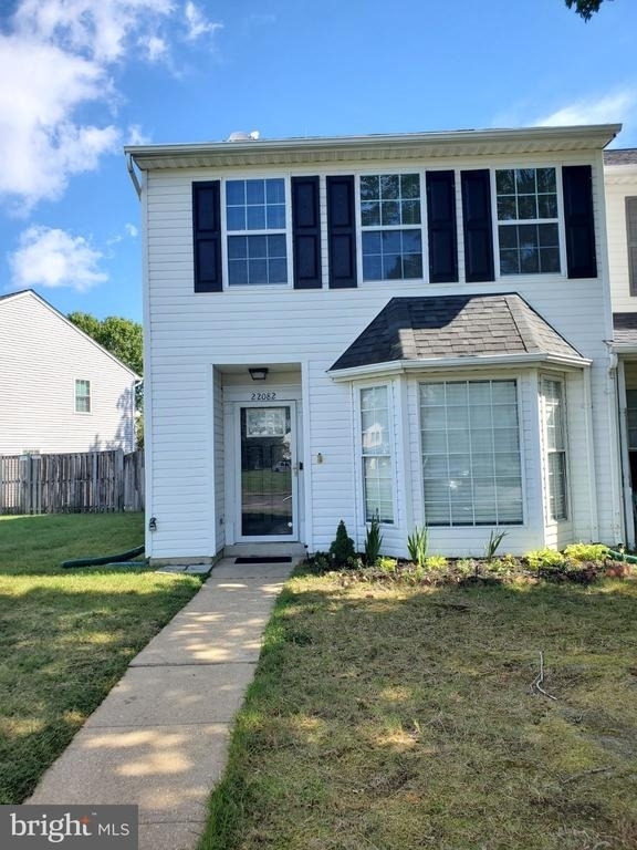 22082 Saint Clements Circle - Photo 0