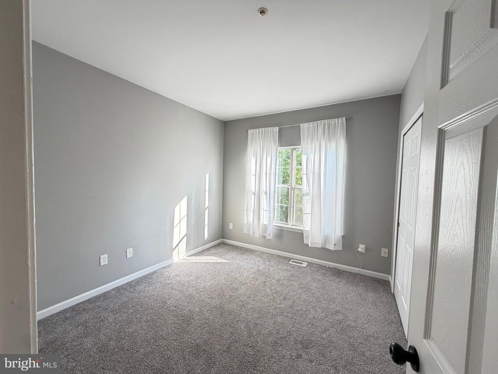 13955 King George Way - Photo 11