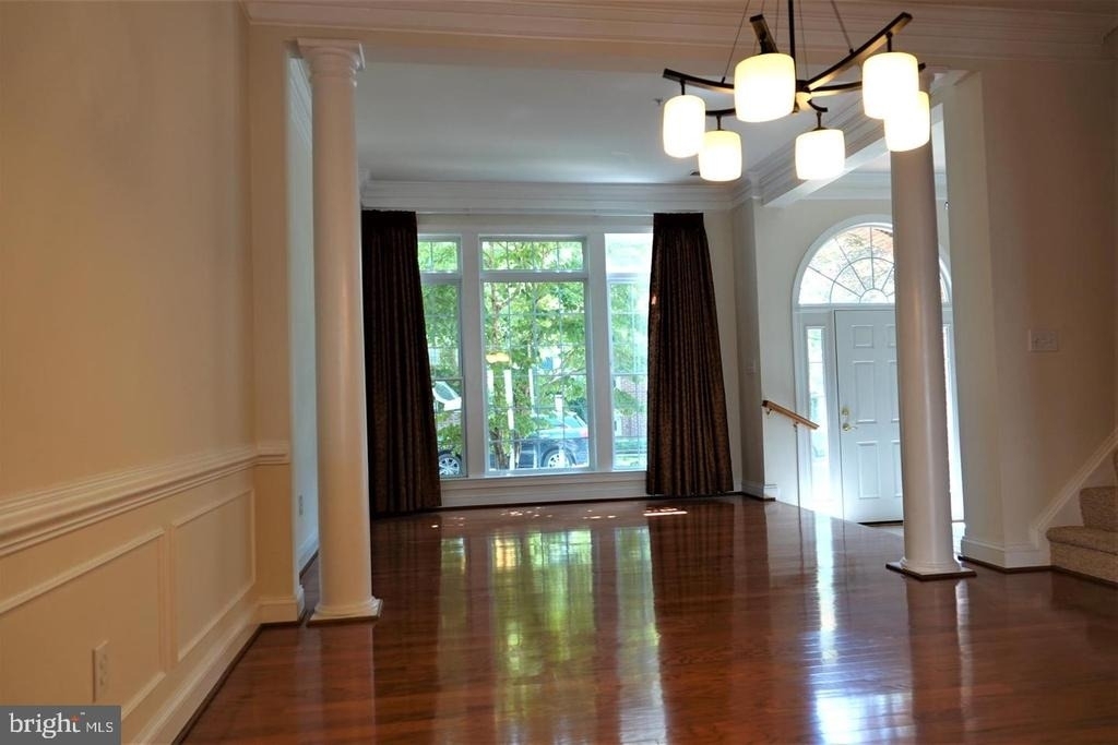 1115 Crestfield Drive - Photo 1