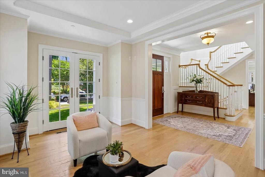 7800 Radnor Road - Photo 12