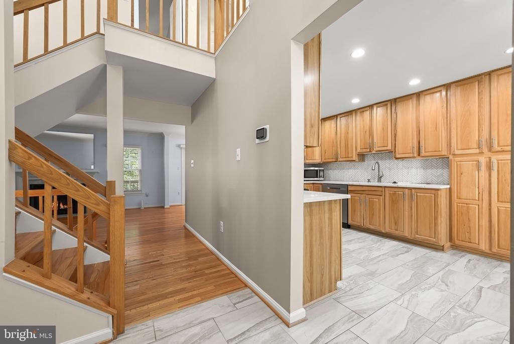 25 Tivoli Lake Court - Photo 5