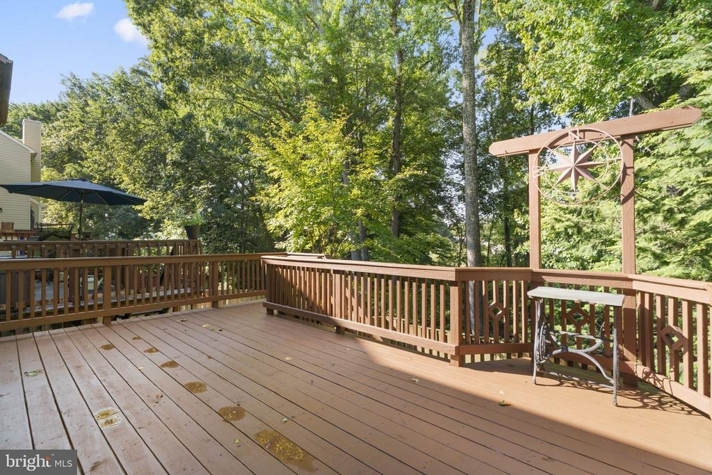 8710 Birkenhead Court - Photo 15