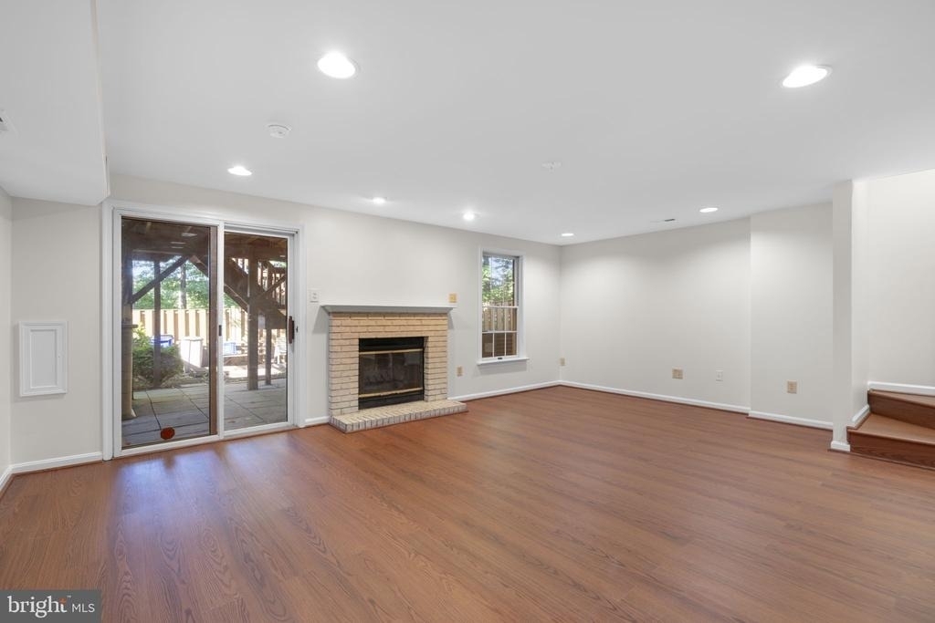 8710 Birkenhead Court - Photo 34
